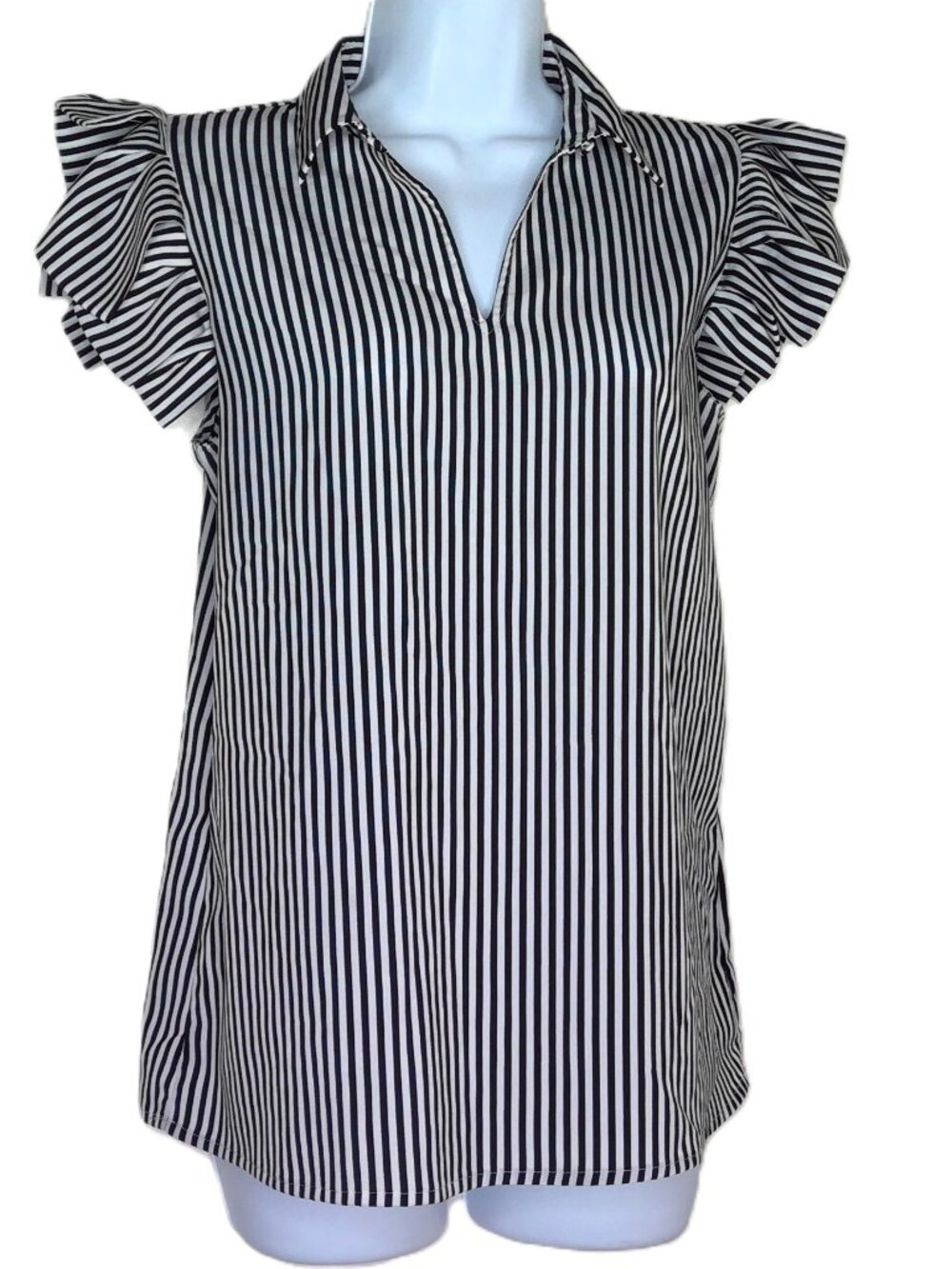 Tahari Layered Flutter Sleeve Top Black & White Stripe Blouse Keyhole Flowy Sz S